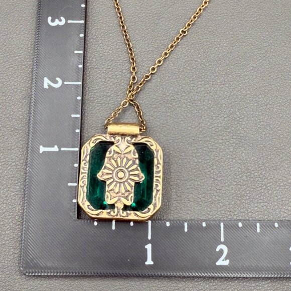 Green Hamsa Hand Pendant Necklace Antique Gold Tone Chain Lucky Brand - Picture 8 of 15